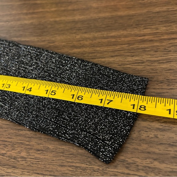 Ellie Tahari Black and Silver Ribbed Turtleneck Sweater S - Picture 11 of 11